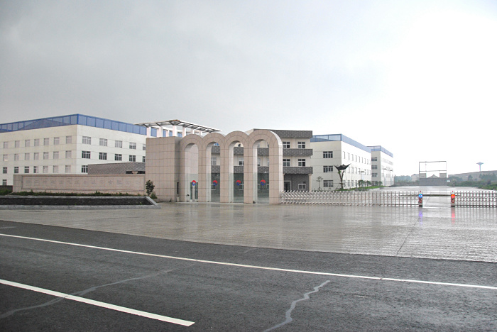 A8036 金山邊嘉興平湖新倉鎮(zhèn)蘆川新街75畝土地+1.56萬平單層廠房+2500平辦公樓 整體出售轉(zhuǎn)讓