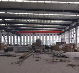 金山漕涇單層高10米帶行車廠房倉庫出租