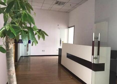 XA閔行莘莊銀都西路近中春路創(chuàng)意園園區(qū)倉儲辦公樓出租 可做倉儲、電商、貿(mào)易 50平起租 