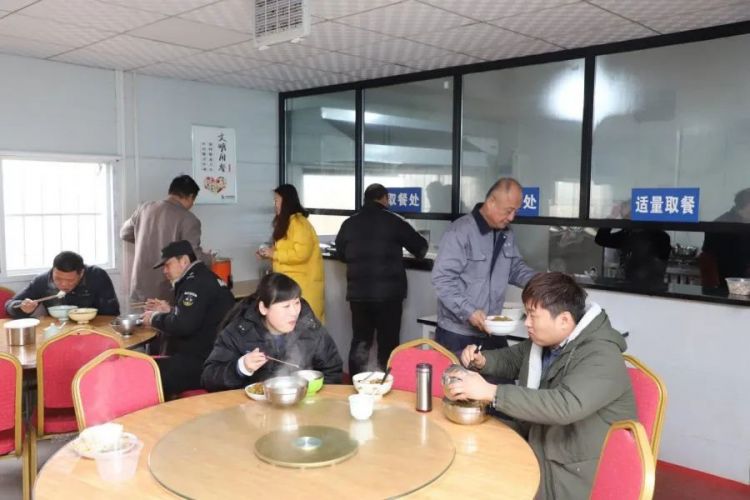 留守在崗 這個(gè)春節(jié)我們?cè)谖飨绦聟^(qū)空港過(guò)！